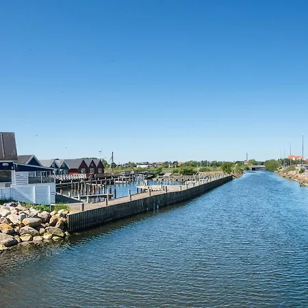 Σπίτι διακοπών 6 Person In *