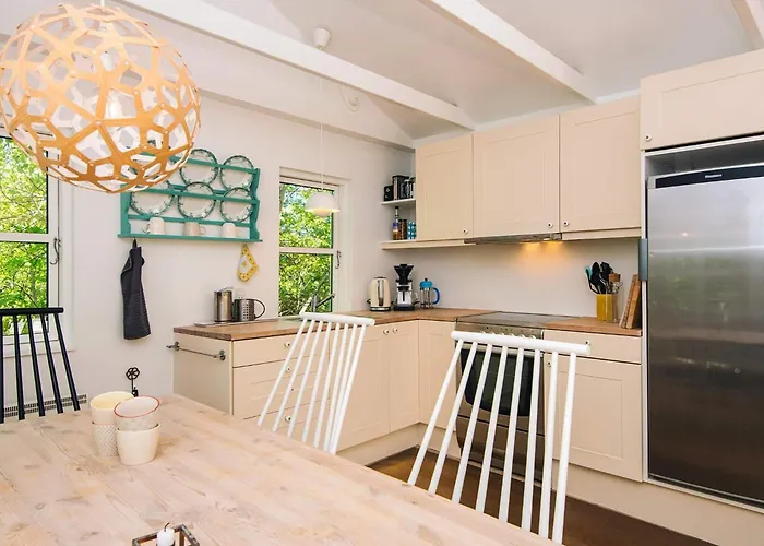 6 Person In * Grenå